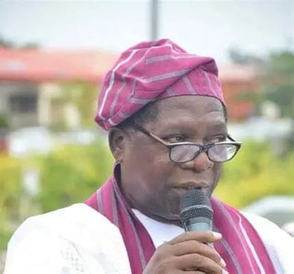 Dissecting The Character Of Dignity & Integrity In Public Service: A Peep Into Joseph Akinlaja’s Story, By Emmanuel Ajibulu