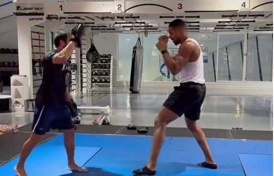 Boxer Anthony Joshua Resumes Training Nineteen Days after Surviving Car Crash